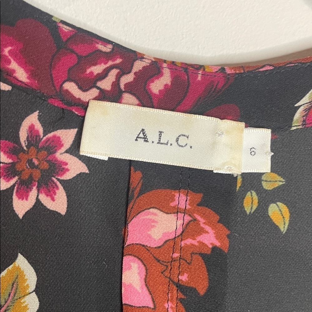 A.L.C. | Women’s 100% Silk Royal Floral Top Tassel Details Size 6 - Picture 5 of 8